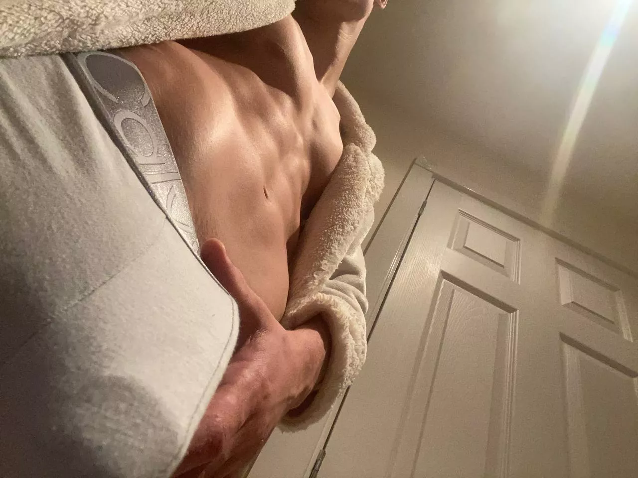 Do you like this big bulge here? 🍆💦