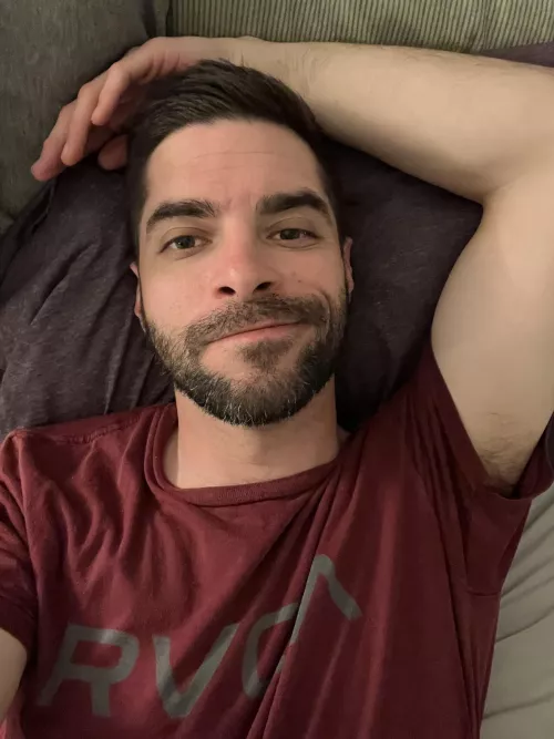 East coast, beast coast. I just wanna start an unnecessary feud from bed