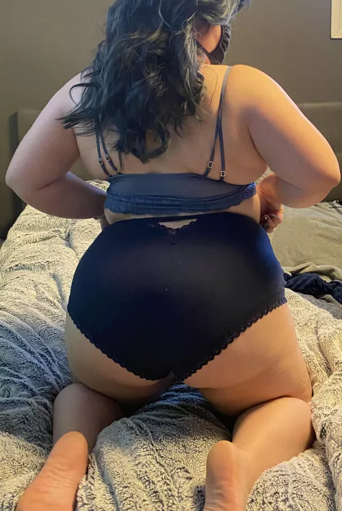 Enjoy my peachy bottom?