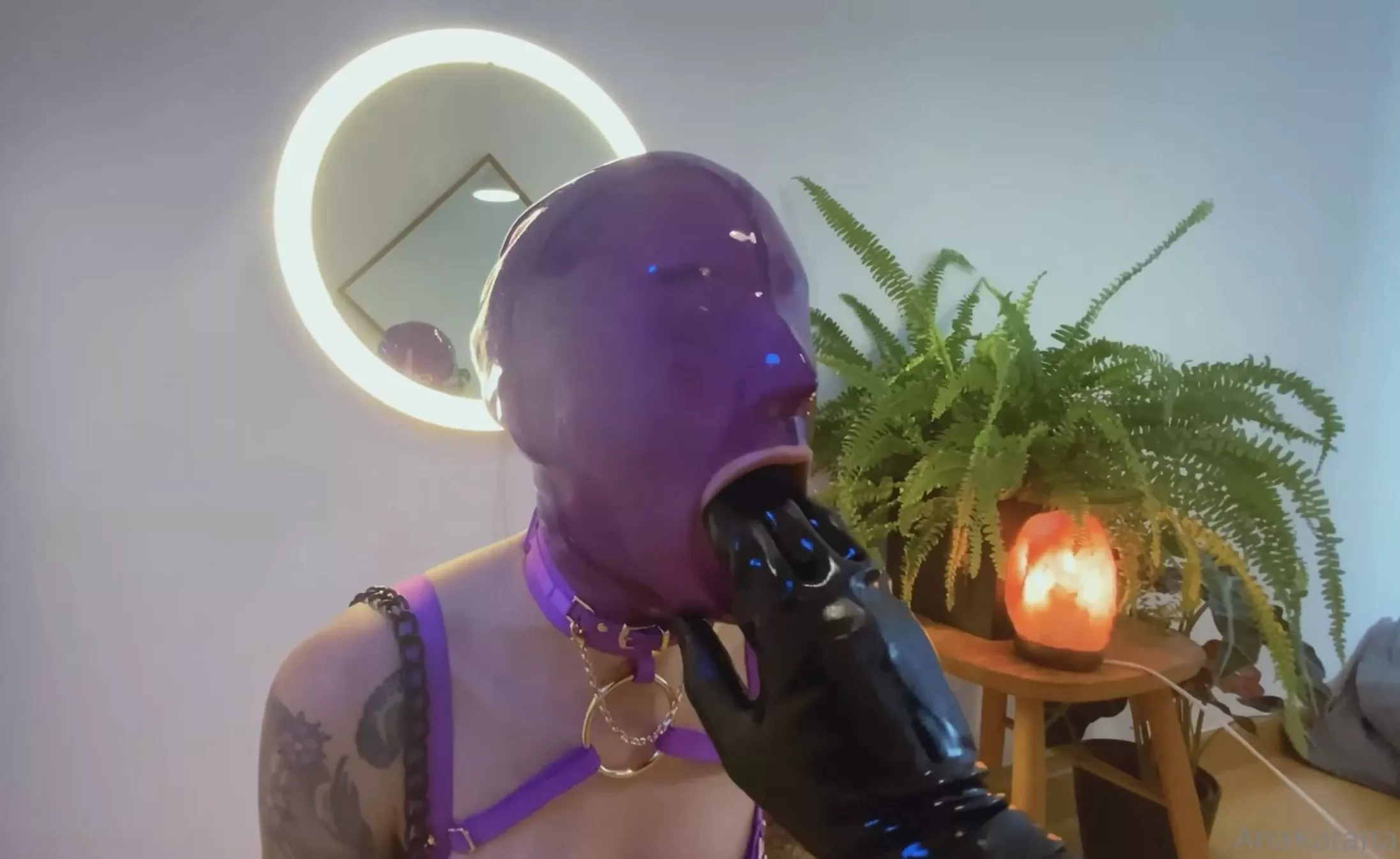 Fucktoy at your service