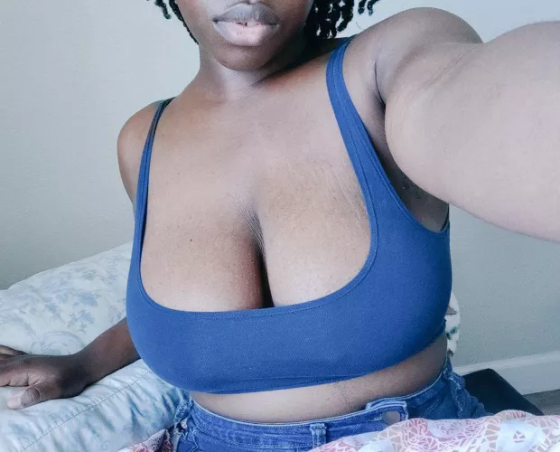 Going braless in this top feels so good