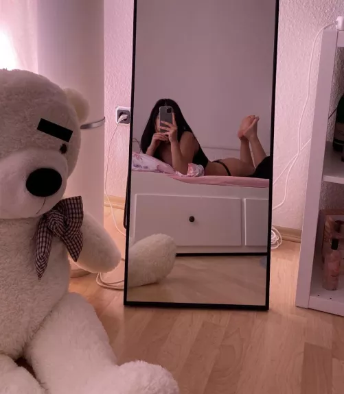 He looks a little concerned 🤓