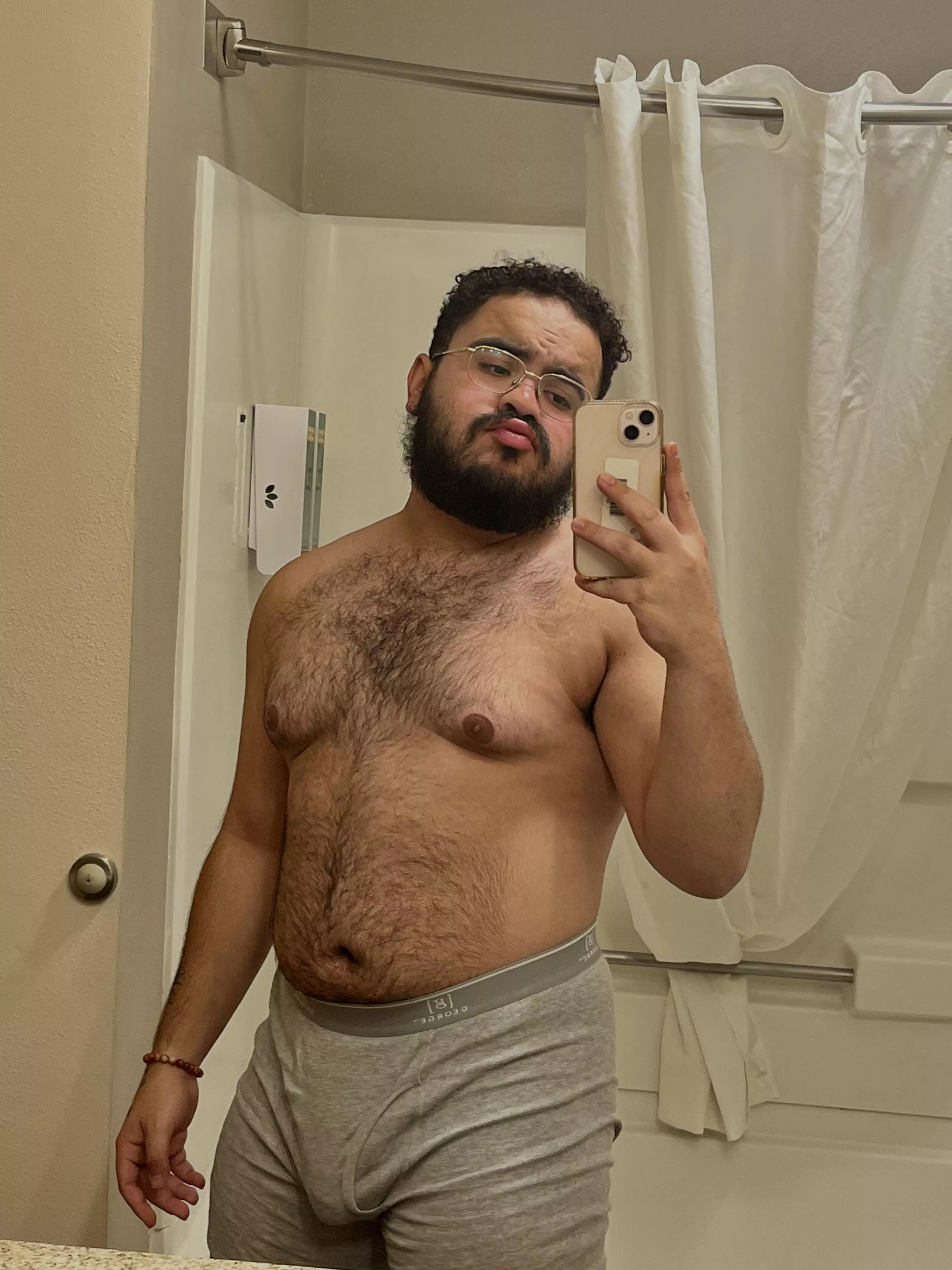 hotel bathroom lighting is always superior 🧸