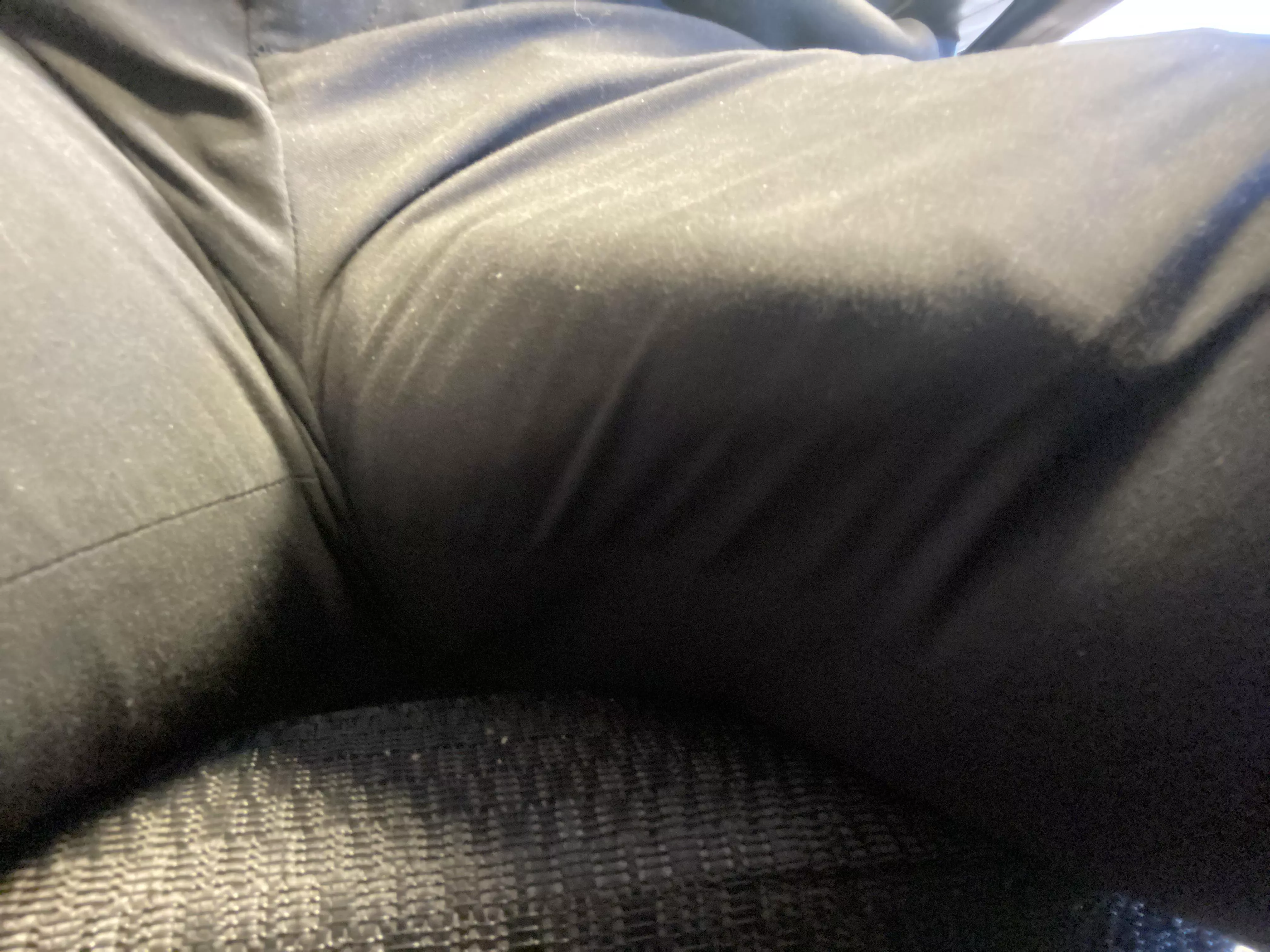 I should stop browsing Reddit before meetings