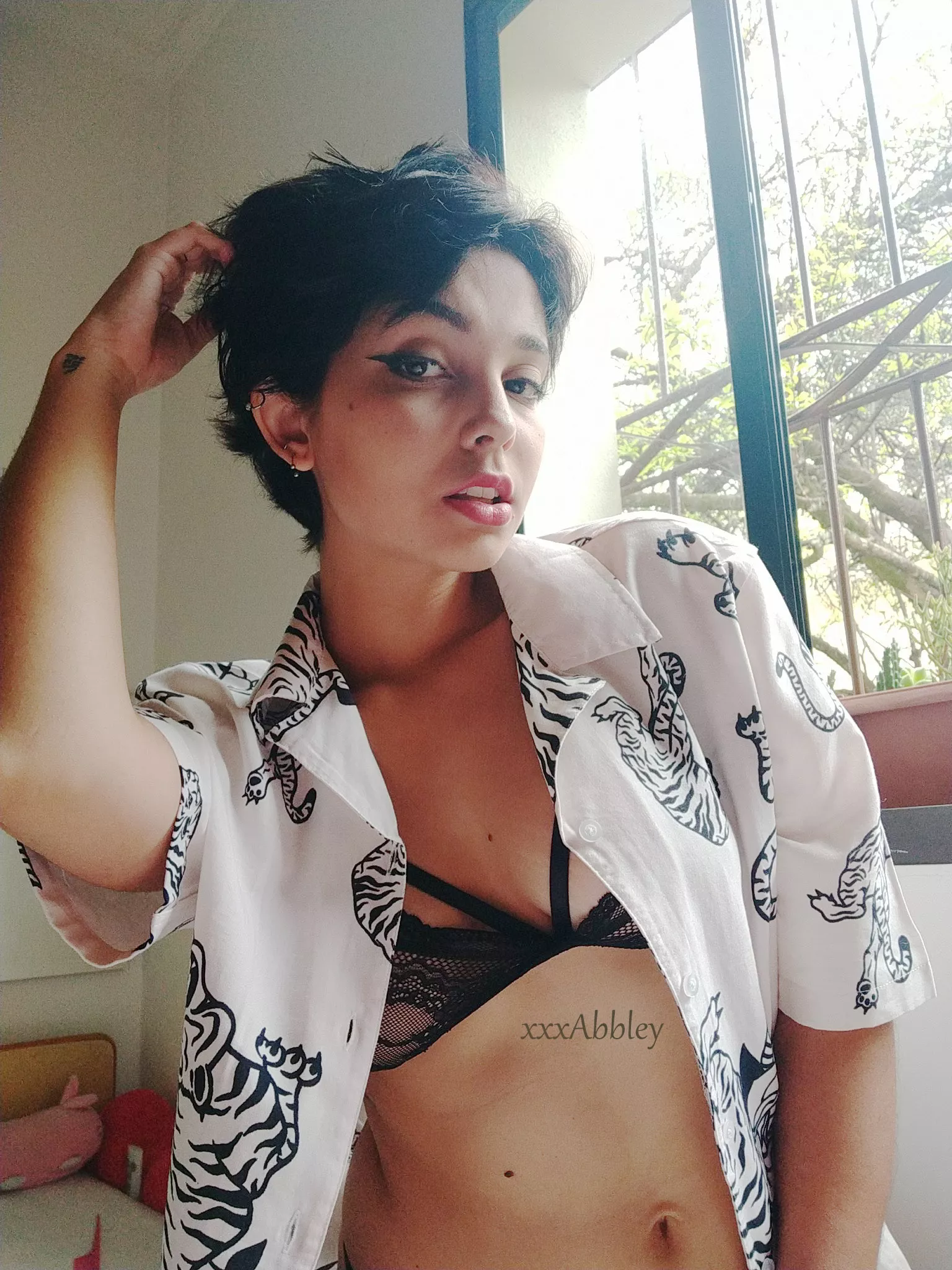 Let's make out together and see where that leads us :)