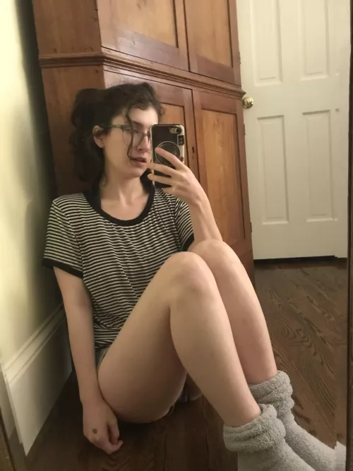 Looking cute in my floofy soccs