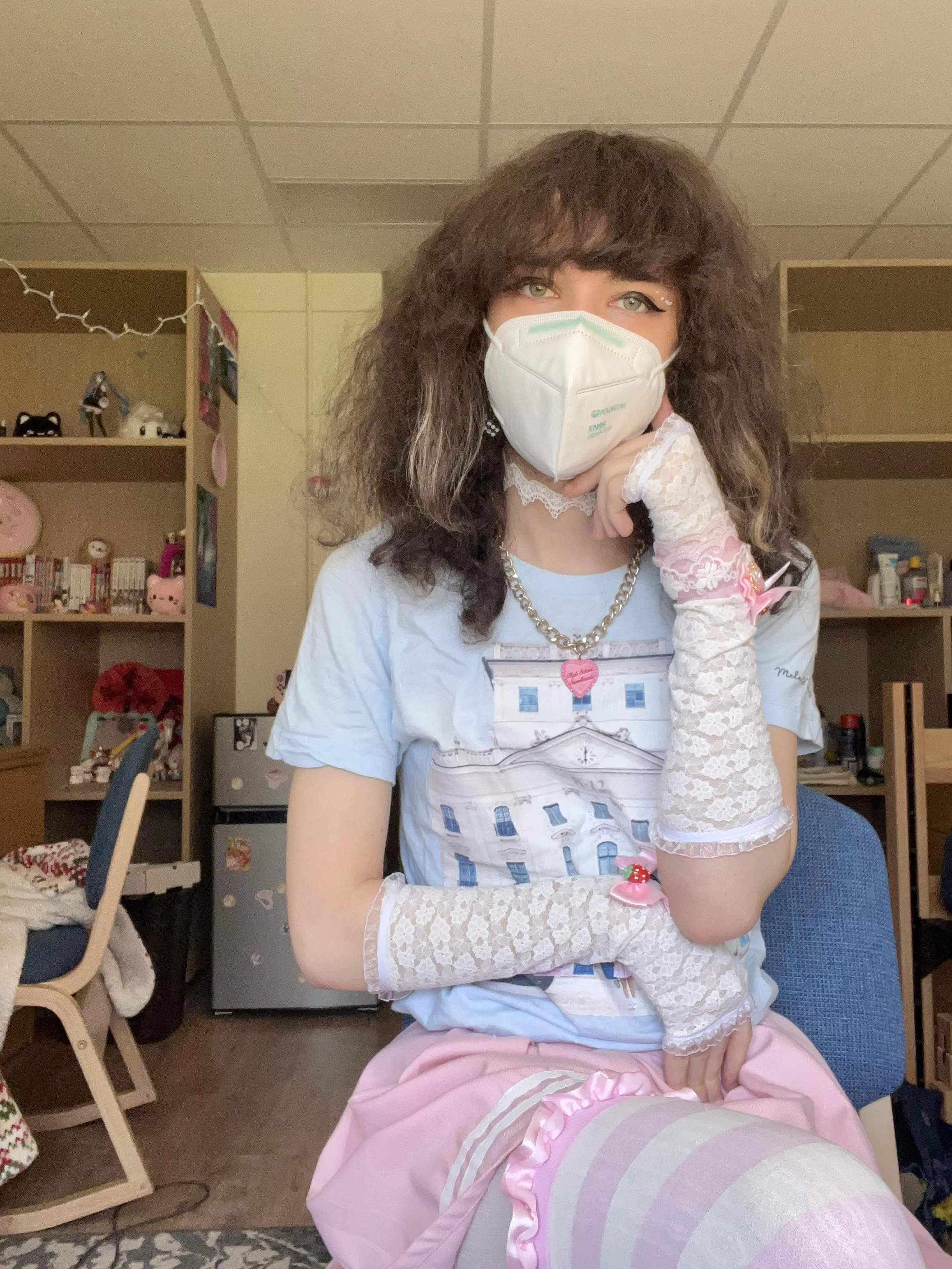 Melanie Martinez released a new album so I’m wearing some of her merch 🚌✏️