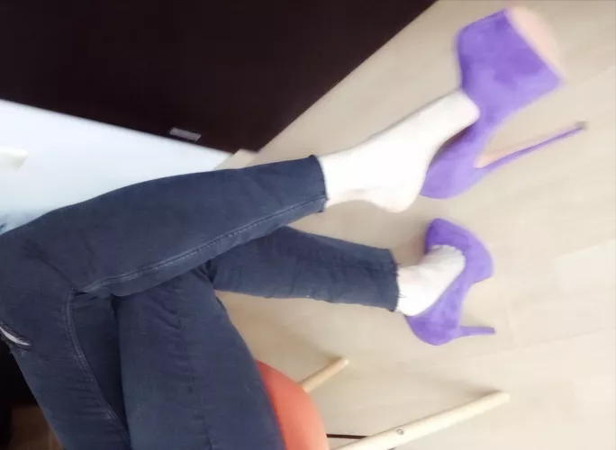 My purple heels and skinny jeans (oc) f 27