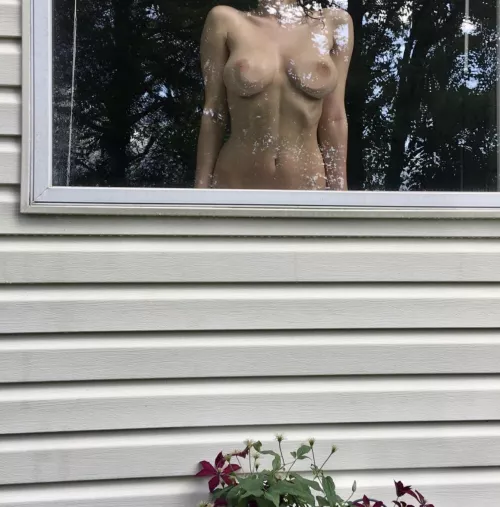 Rate me i(f) you’d like this when you cut my grass 😘🫣😘