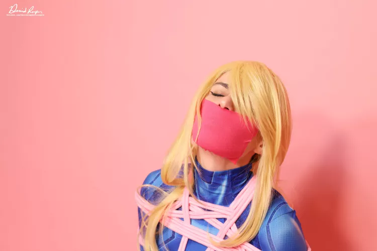 Samus got captured by space pirates. She's pretty speechless about it.