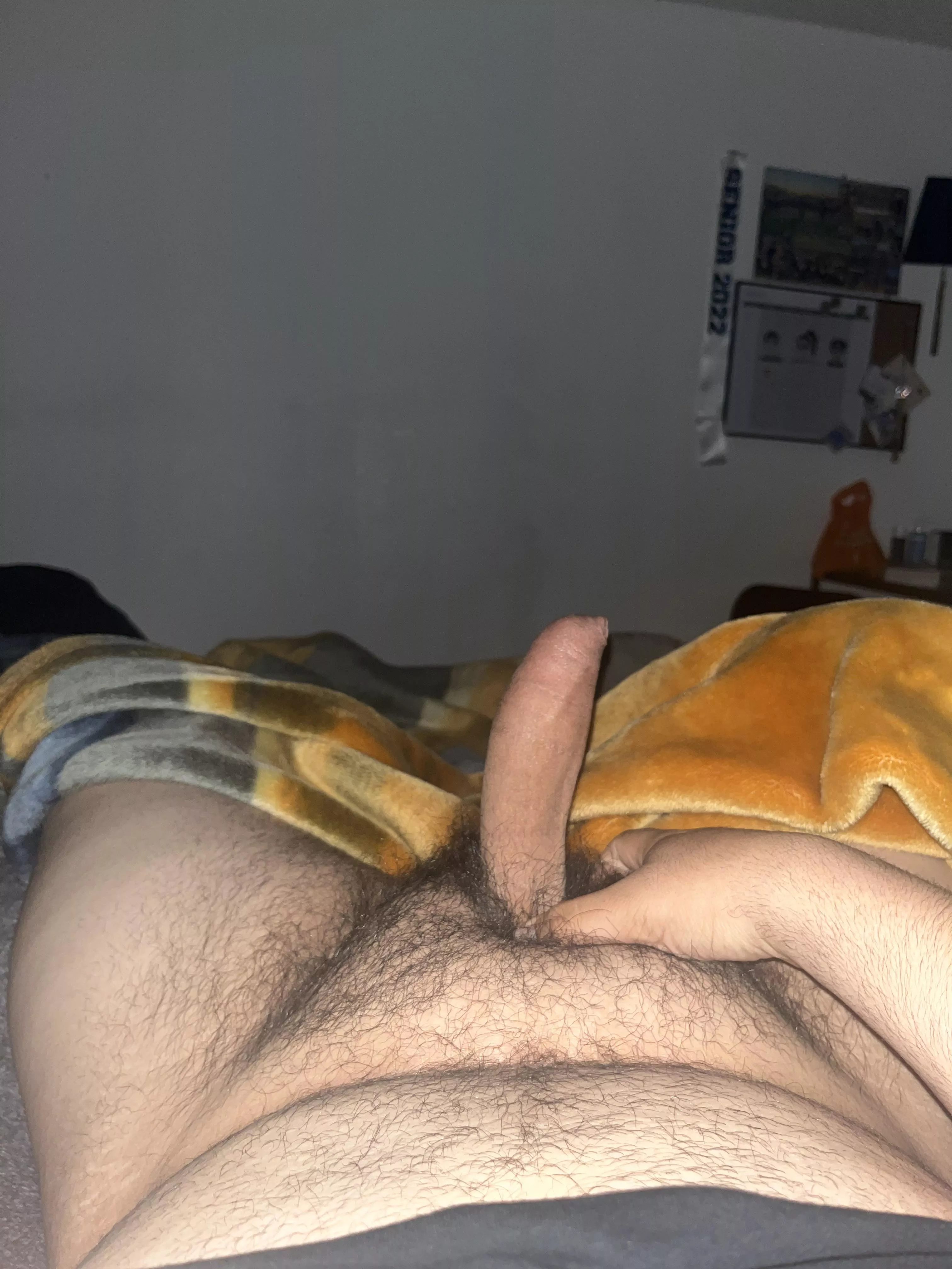 so horny rnn need a hand dm me