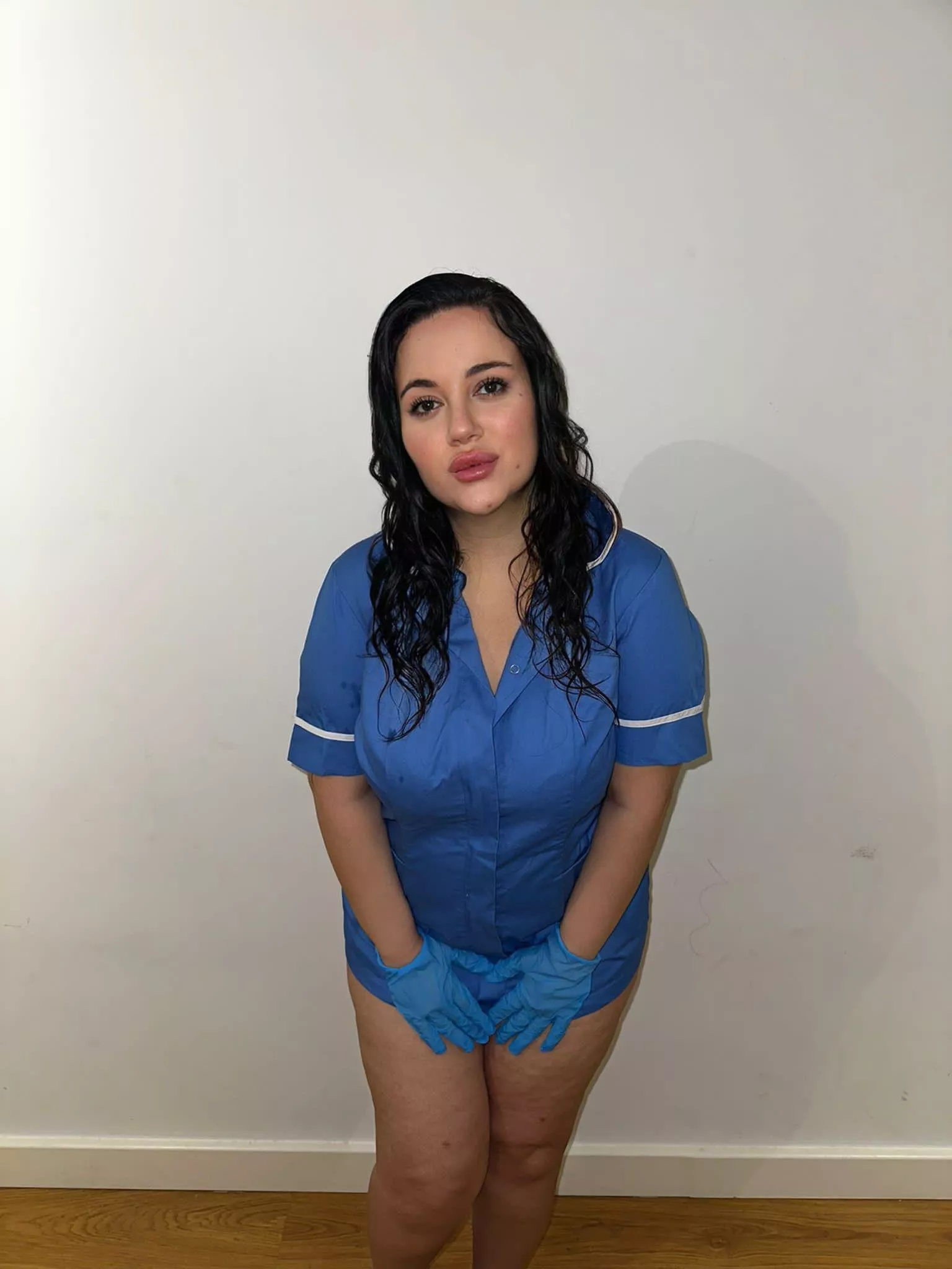 Tell me I’m the nurse for you 😘 🙈 xxx