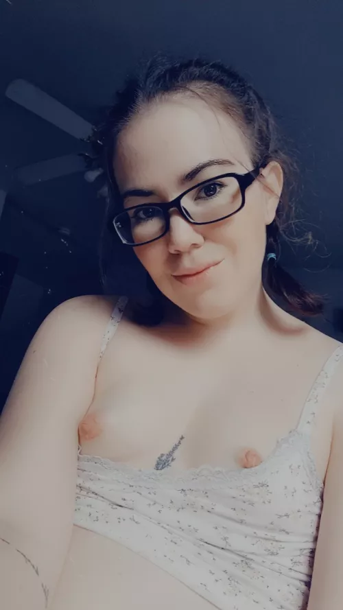 Tiny tits on a nerdy girl