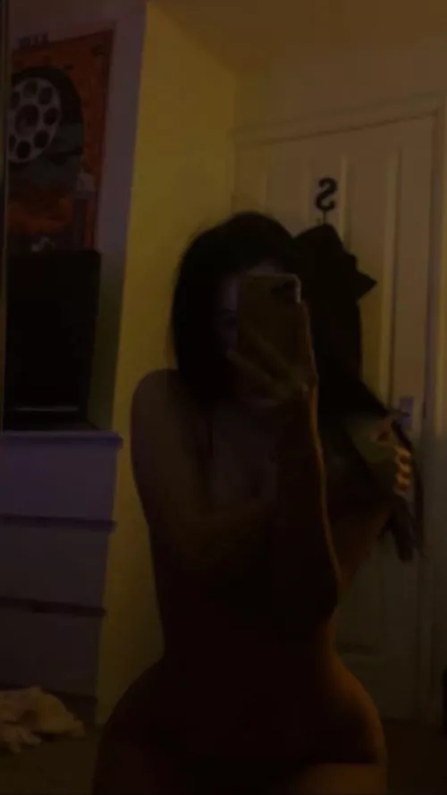 UK SLUT AVAILABLE ALL NIGHT 😘