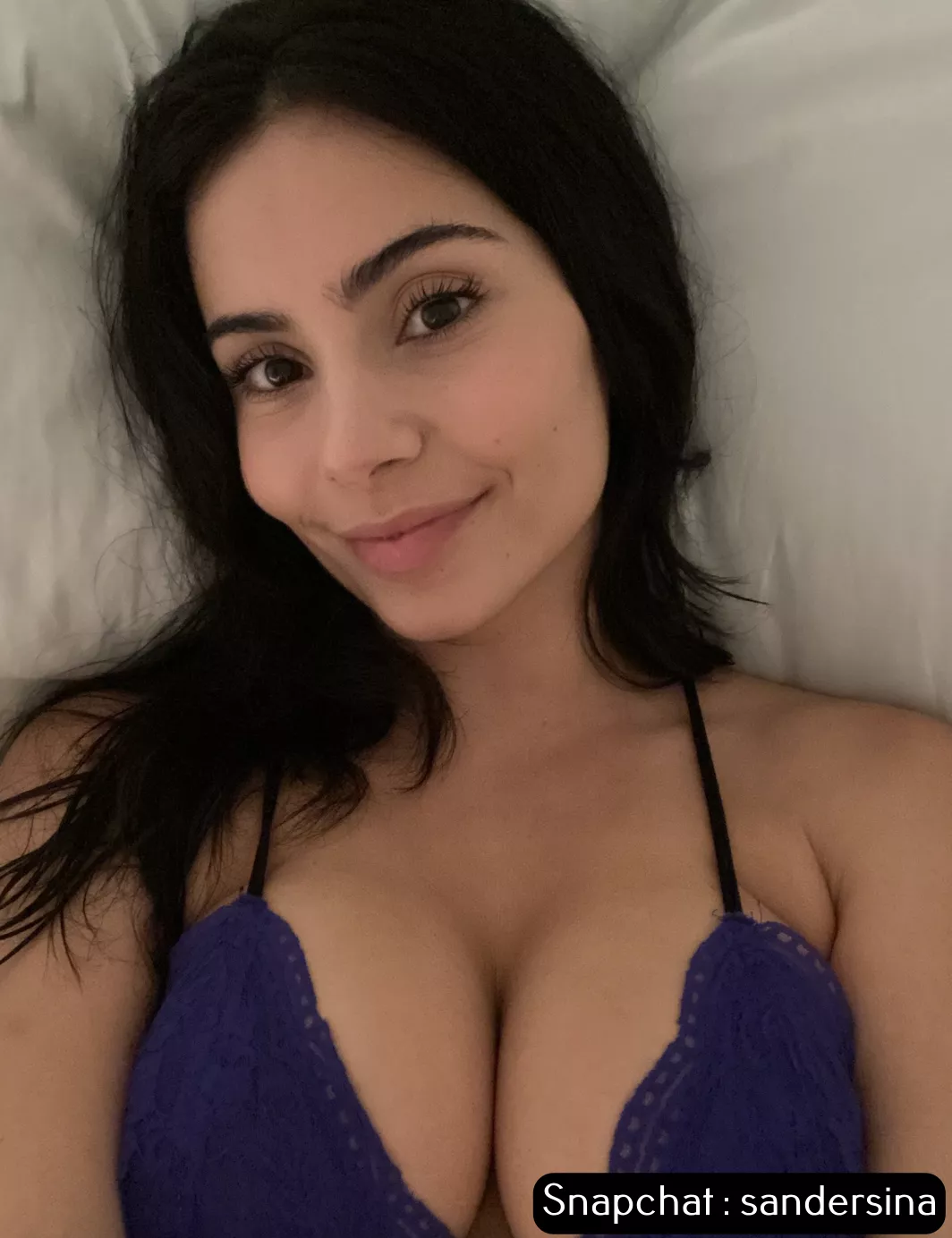 Where do you wanna kiss me? 😏