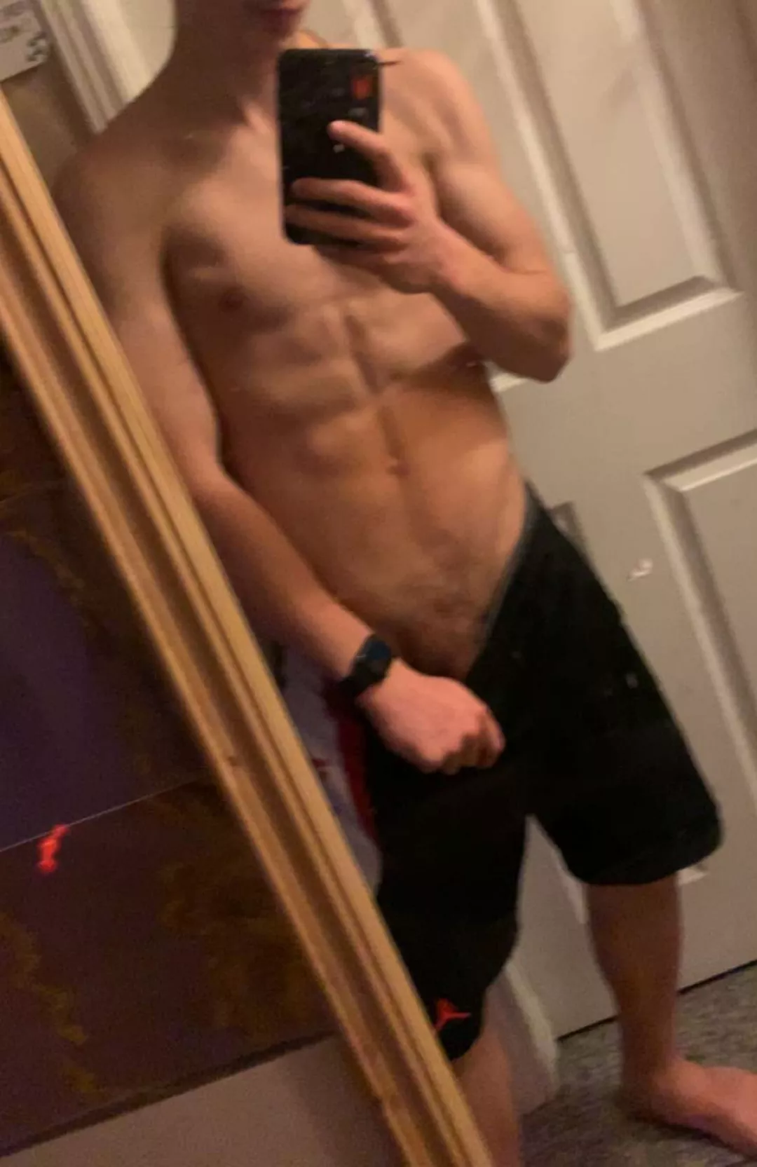 18 muscle boi heyyy 🤩