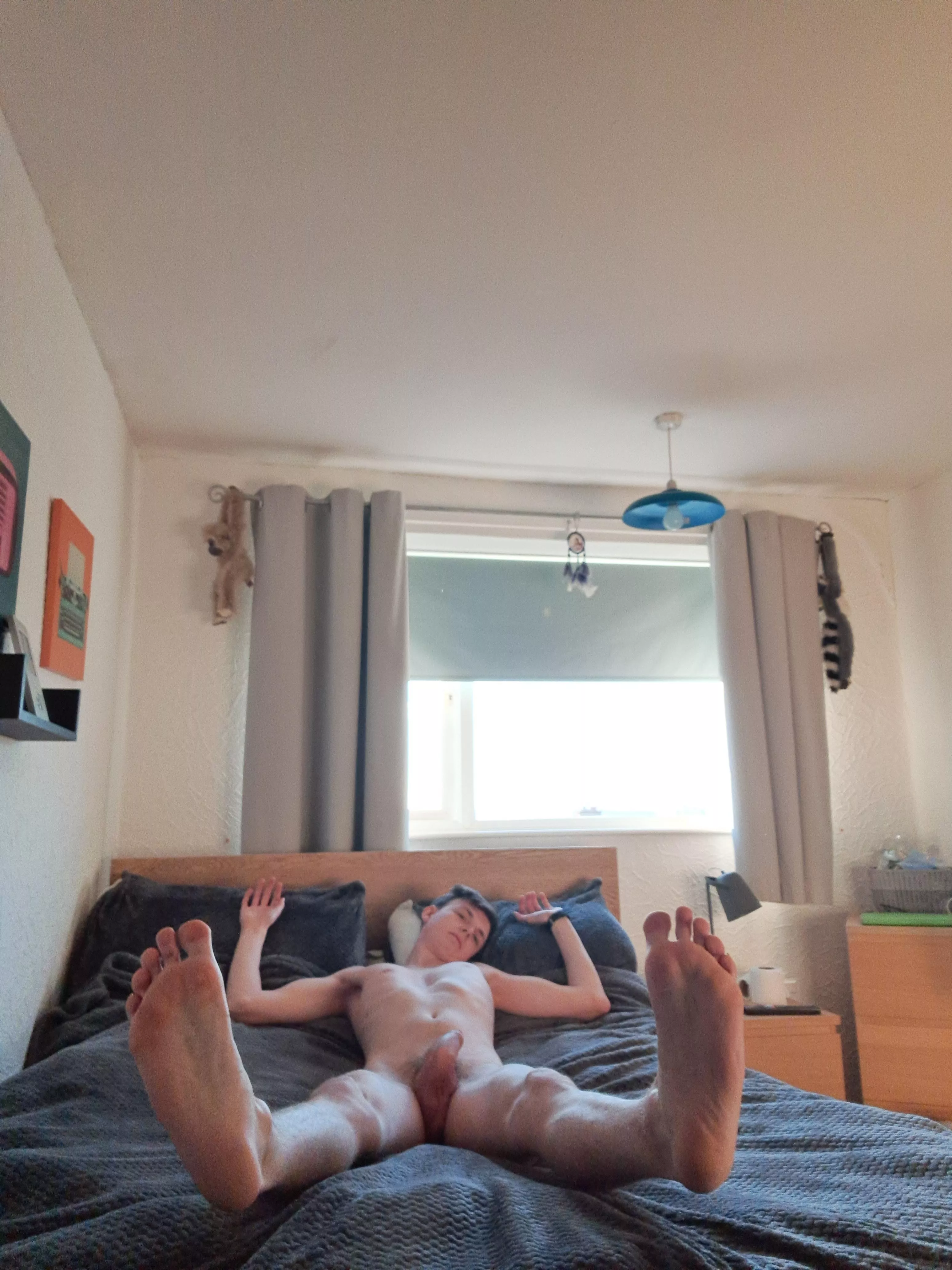 (21) come join me in bed