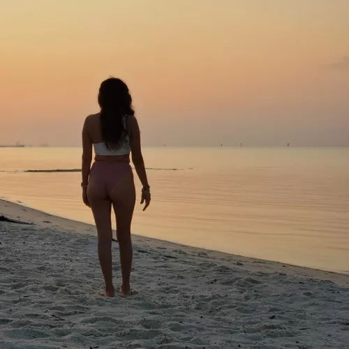 Beautiful sunsets need cloudy skies...