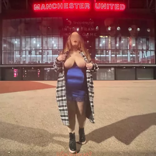 Can anyone guess where I am? 😅