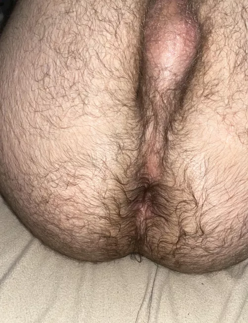 Dinner is served. 🍑