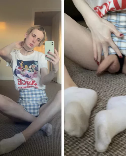 Feet that need worshipping 🥺🥺