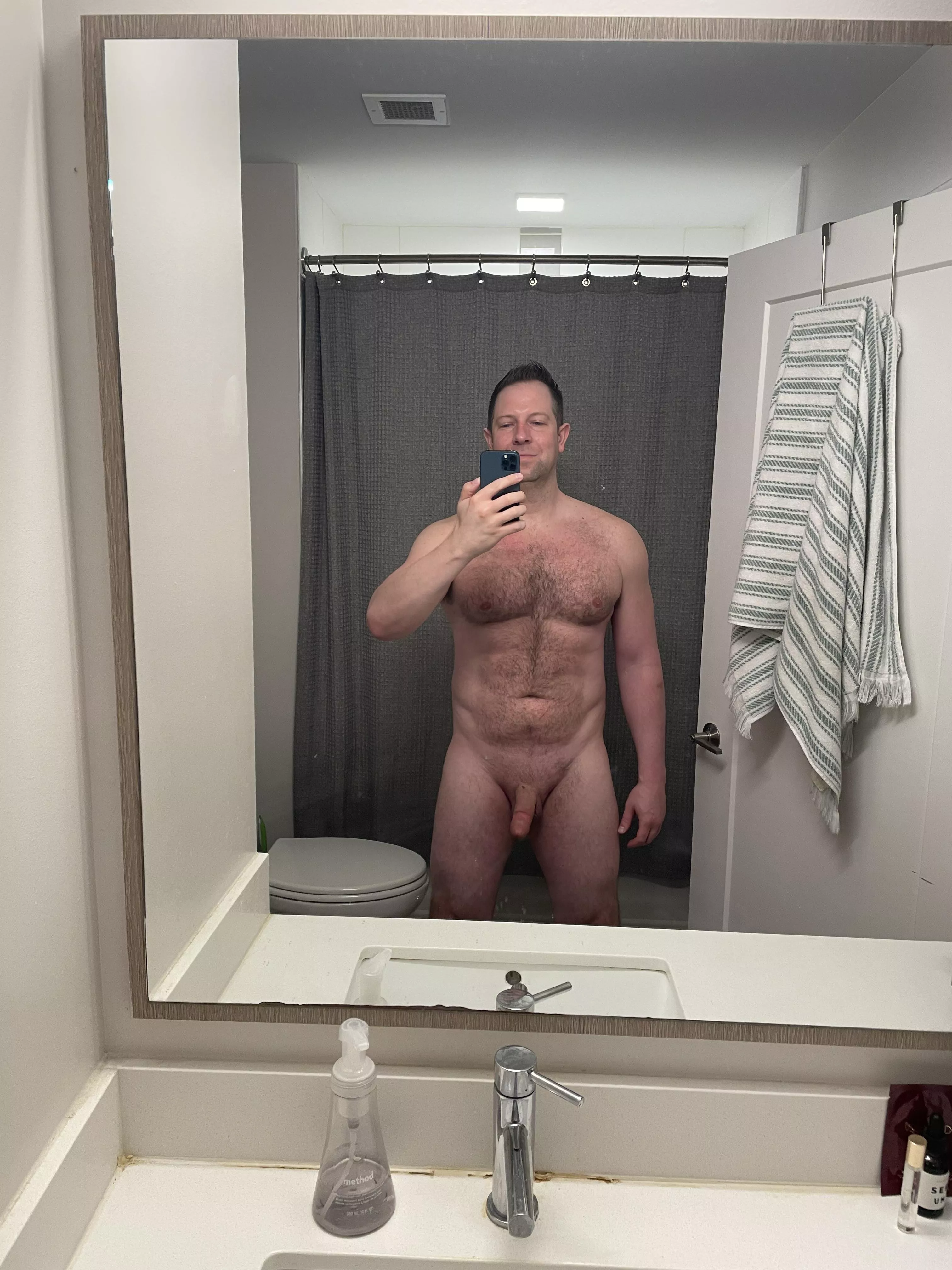 Fresh out the shower 😎