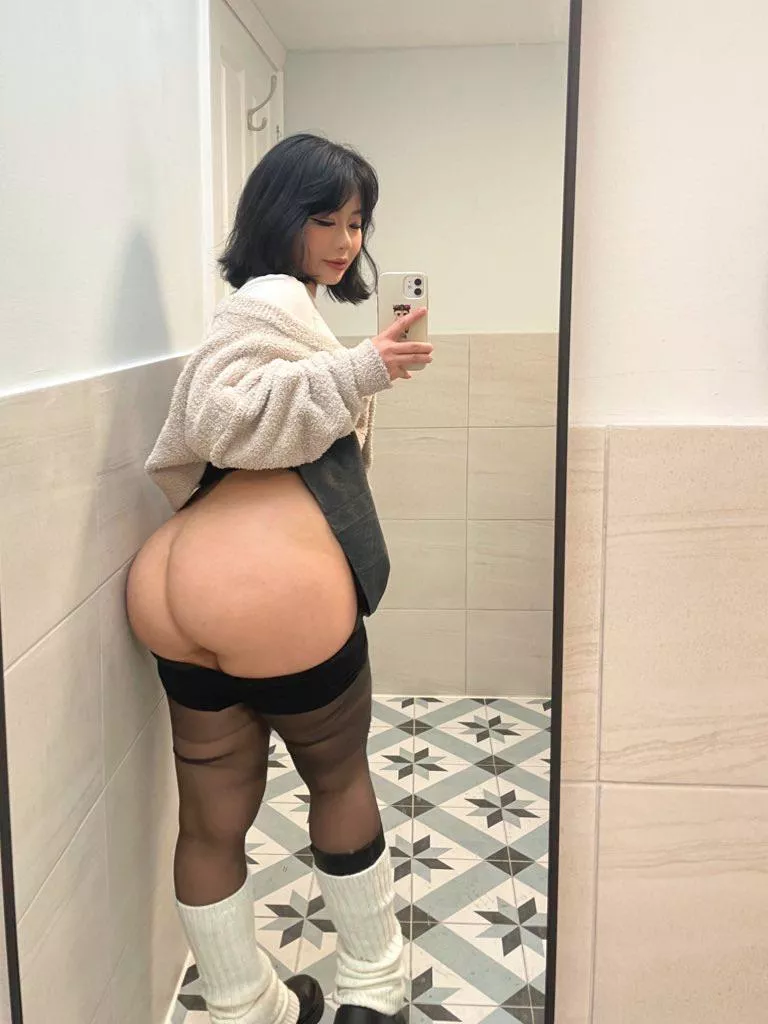 Have you fucked any 5’2 Asian irl?