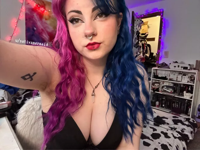 Hope I made your day slightly more colorful 💞