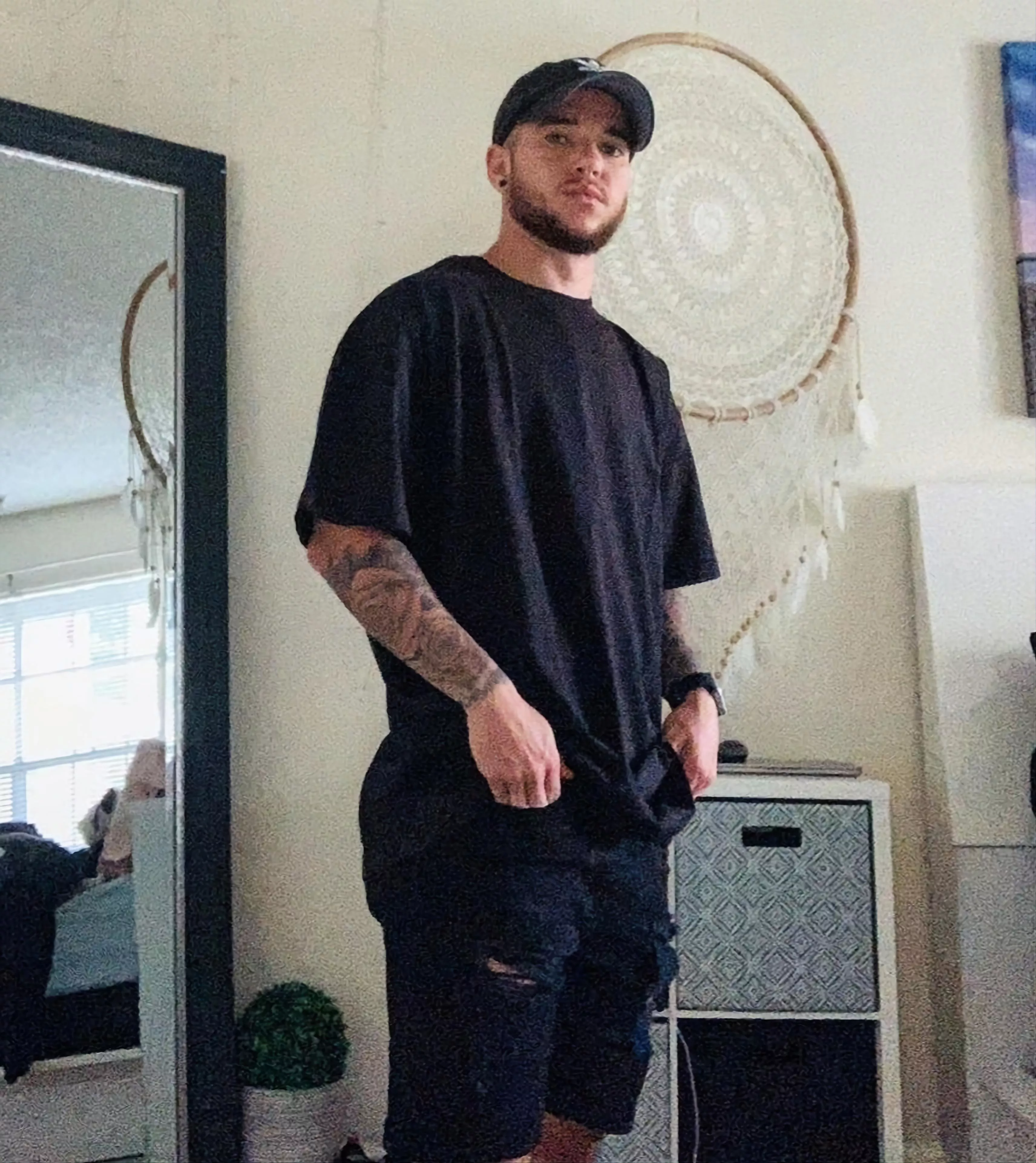 hope you guys have e a good weekend. 👍