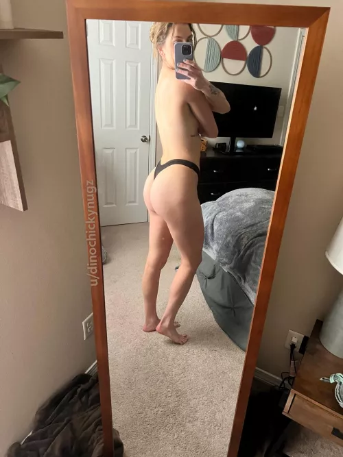 I love how my thong just gets lost between my cheeks