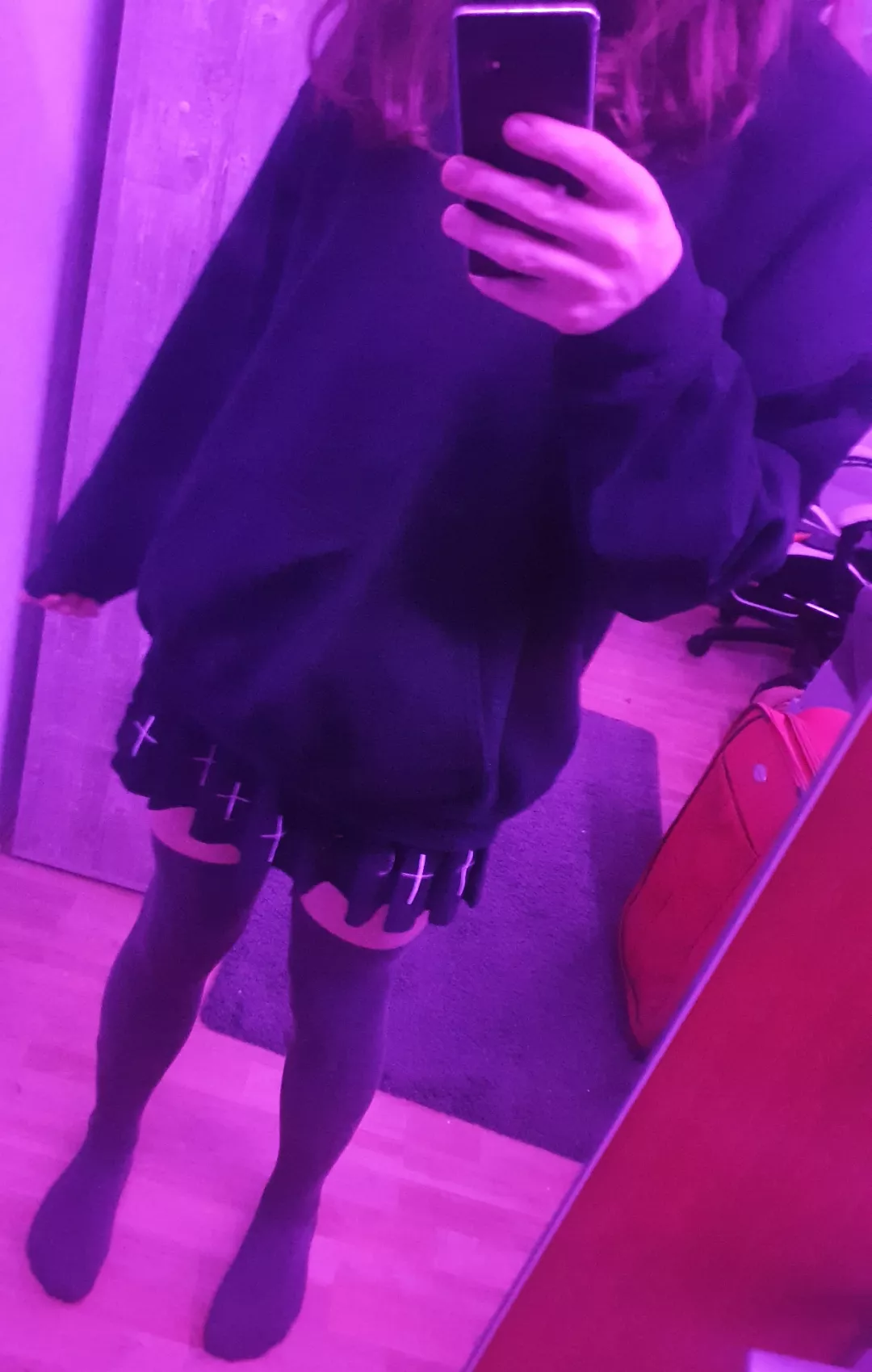 I really love these gray thigh highs