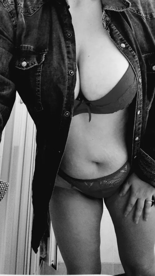 I want to feel your hands on my body..