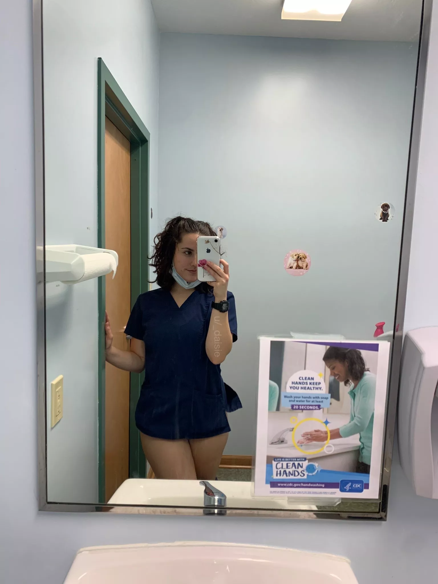 i work with roosters, think i could handle your cock?🐓