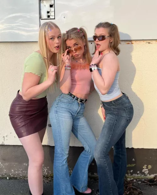 IUTR Finnish 18yo hotties