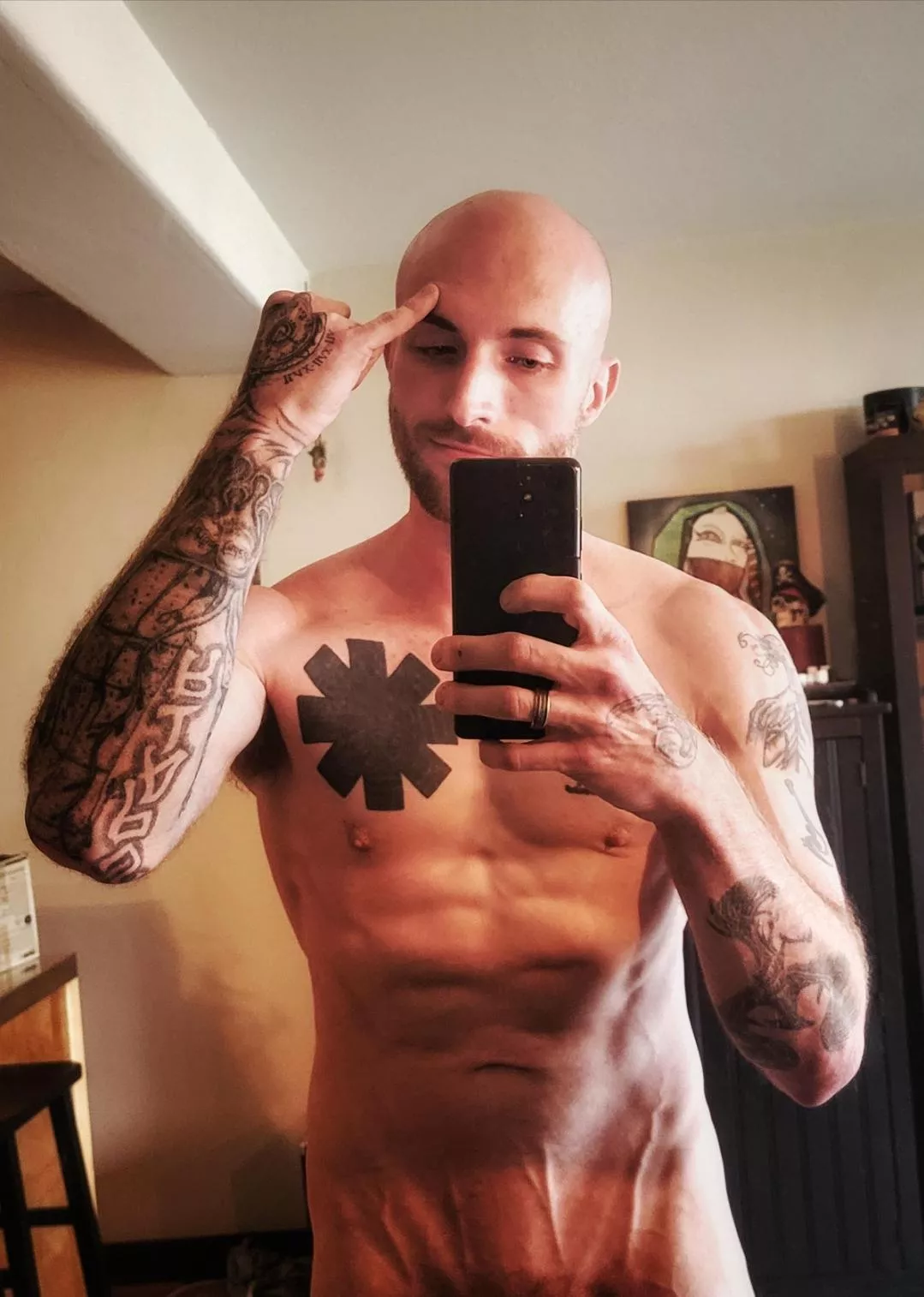 [M] 33, 6'2, 190 pounds - I Worked Hard for this Body 💪