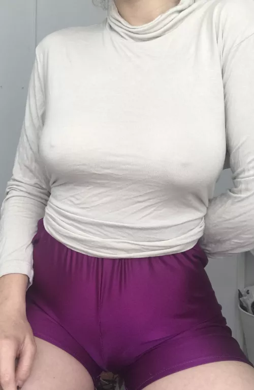 Sorry about my wrinkled clothes..