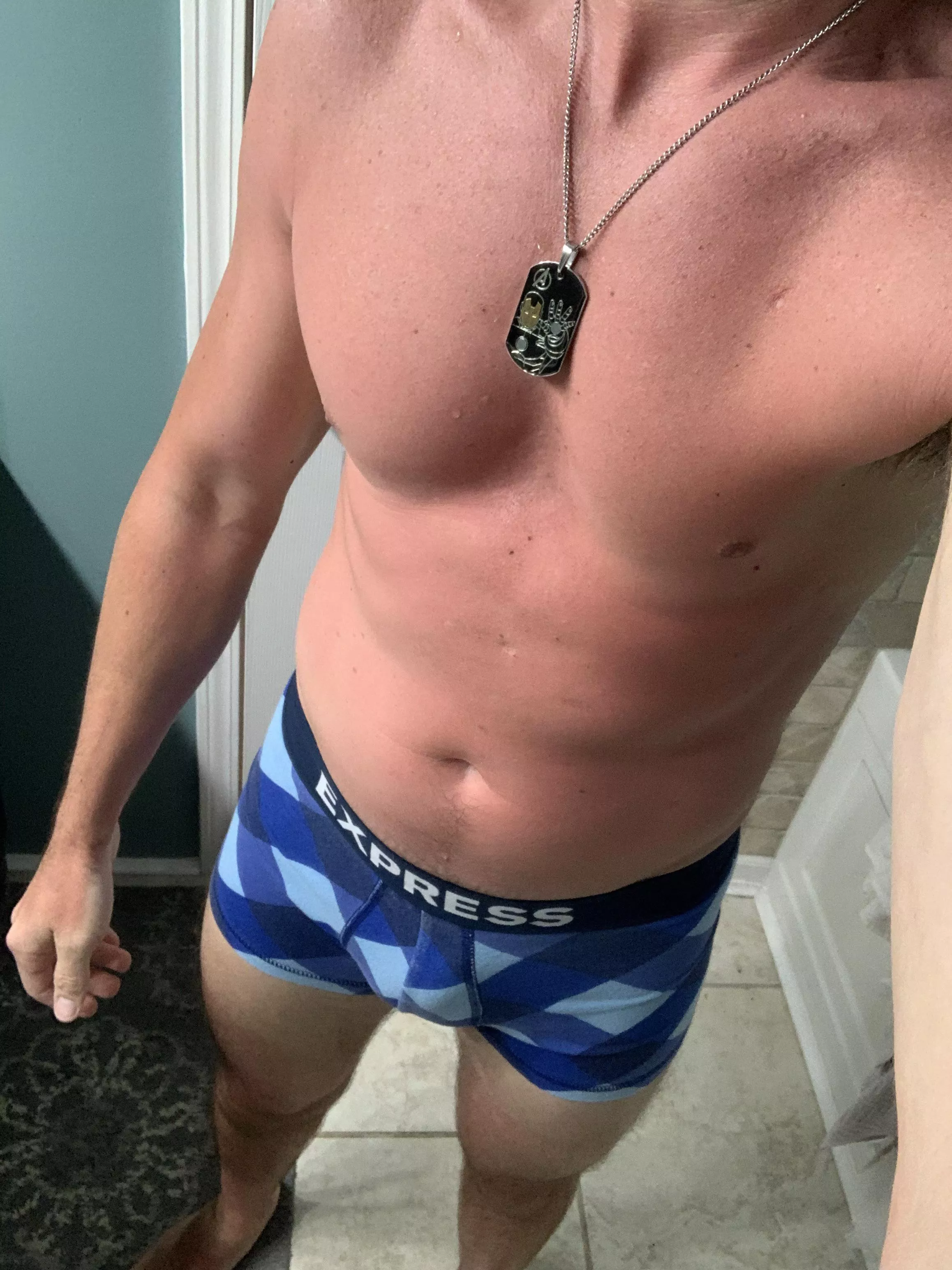 Too much sun so hope you don’t mind me walking around like this.