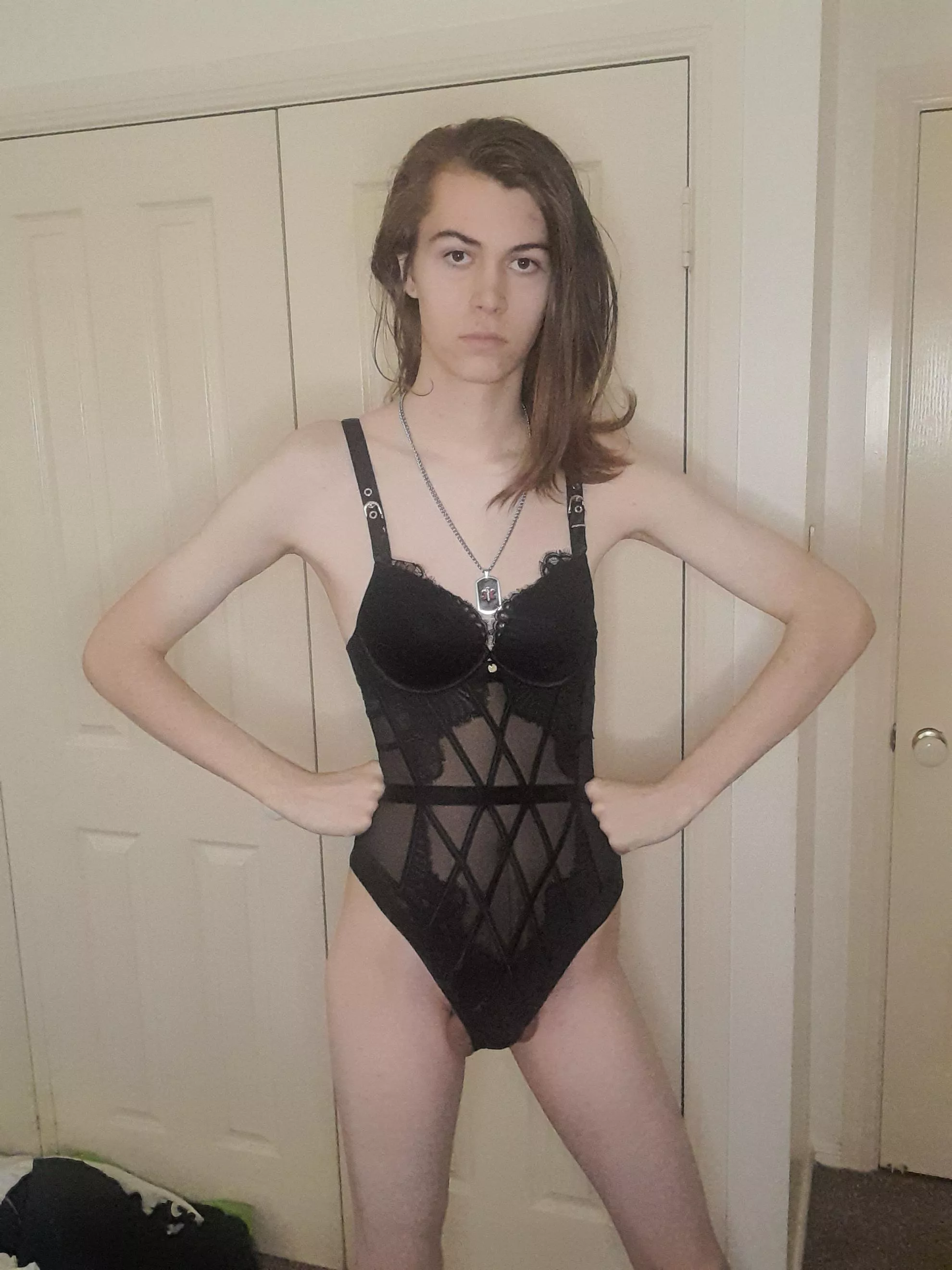 Who wants to get fucked? 🤎