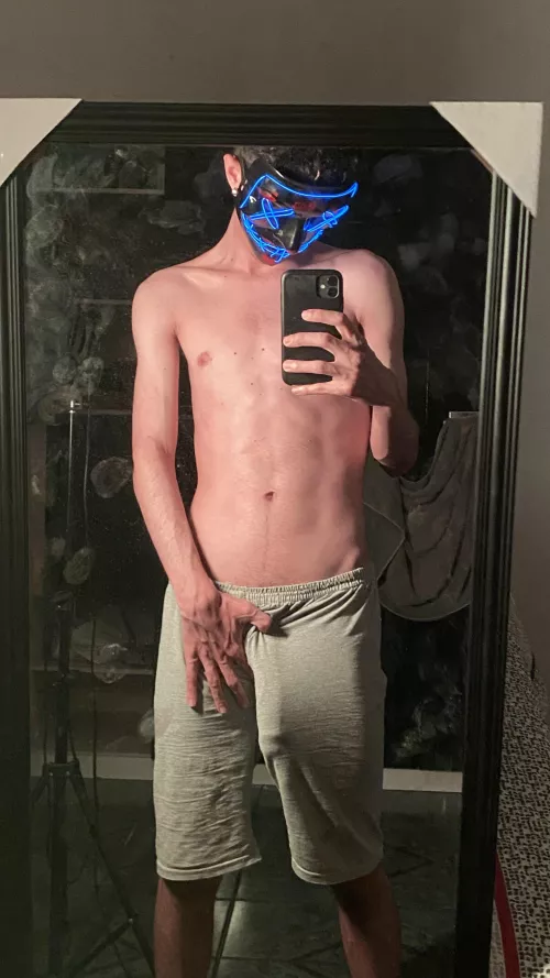 20, do u want see what I have under my short?