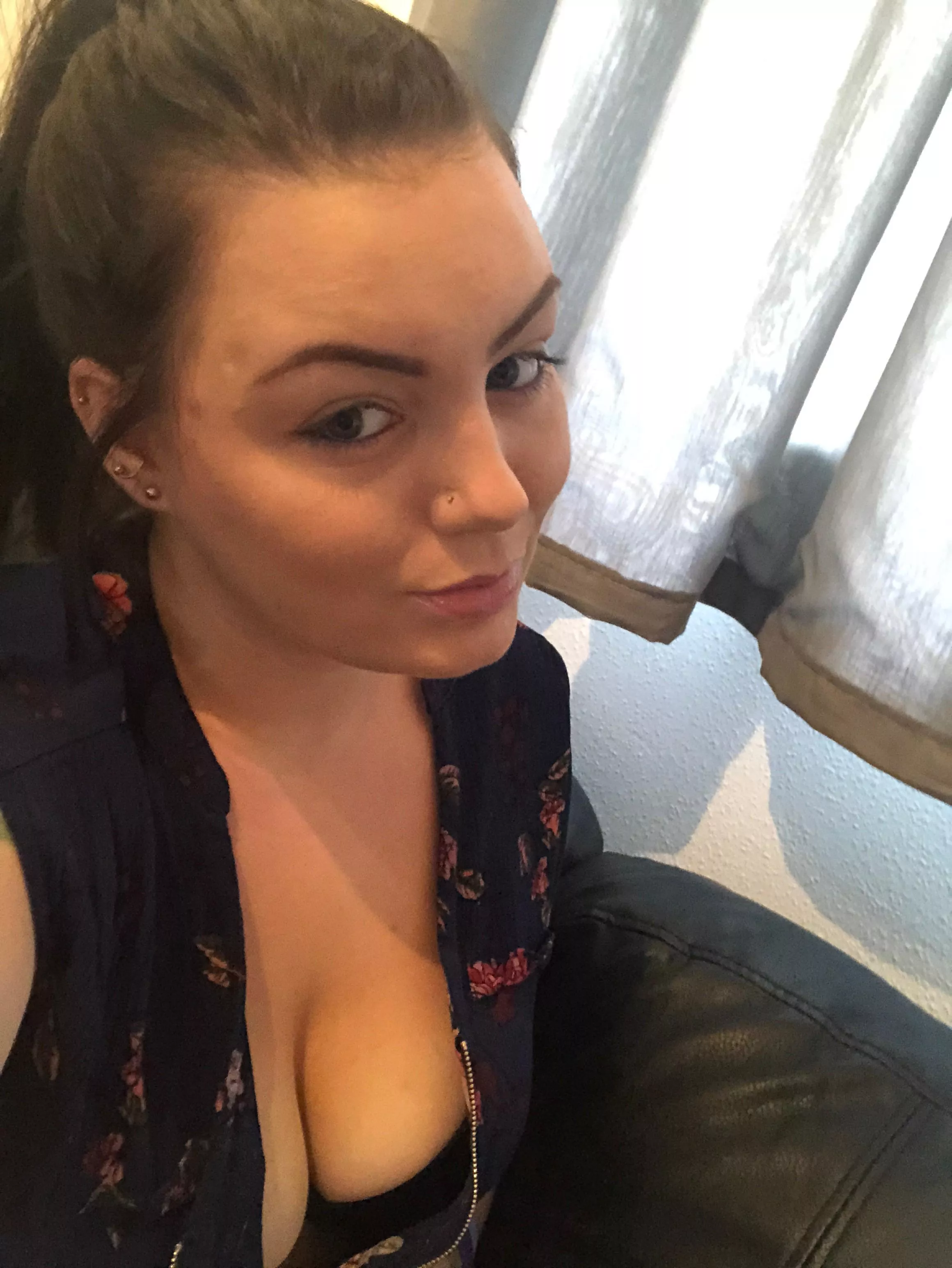 Could you keep eye contact? F26