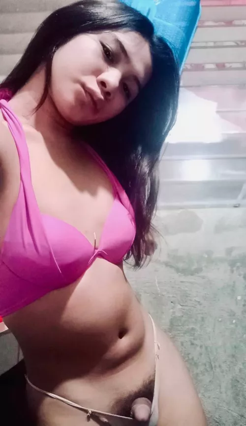 Do u see my girl dick? We can play unlimited daddy! I need you as my commander ❤️