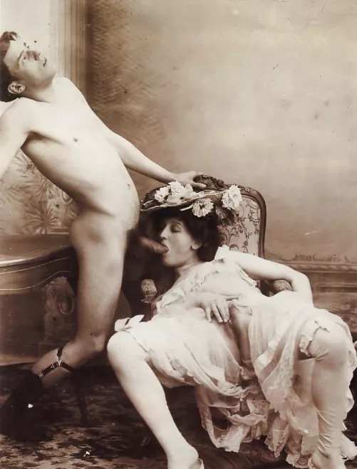 Hand and mouth, an elegant Victorian slut