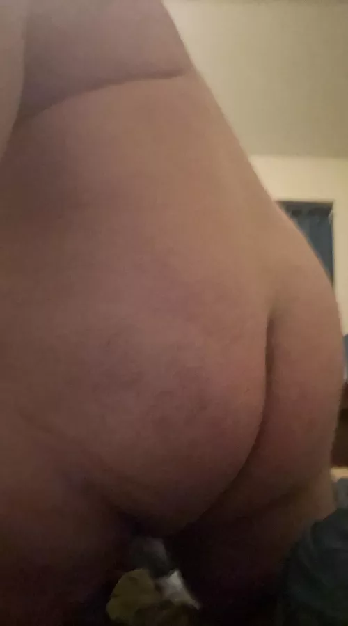 Horny af tonight DMs open