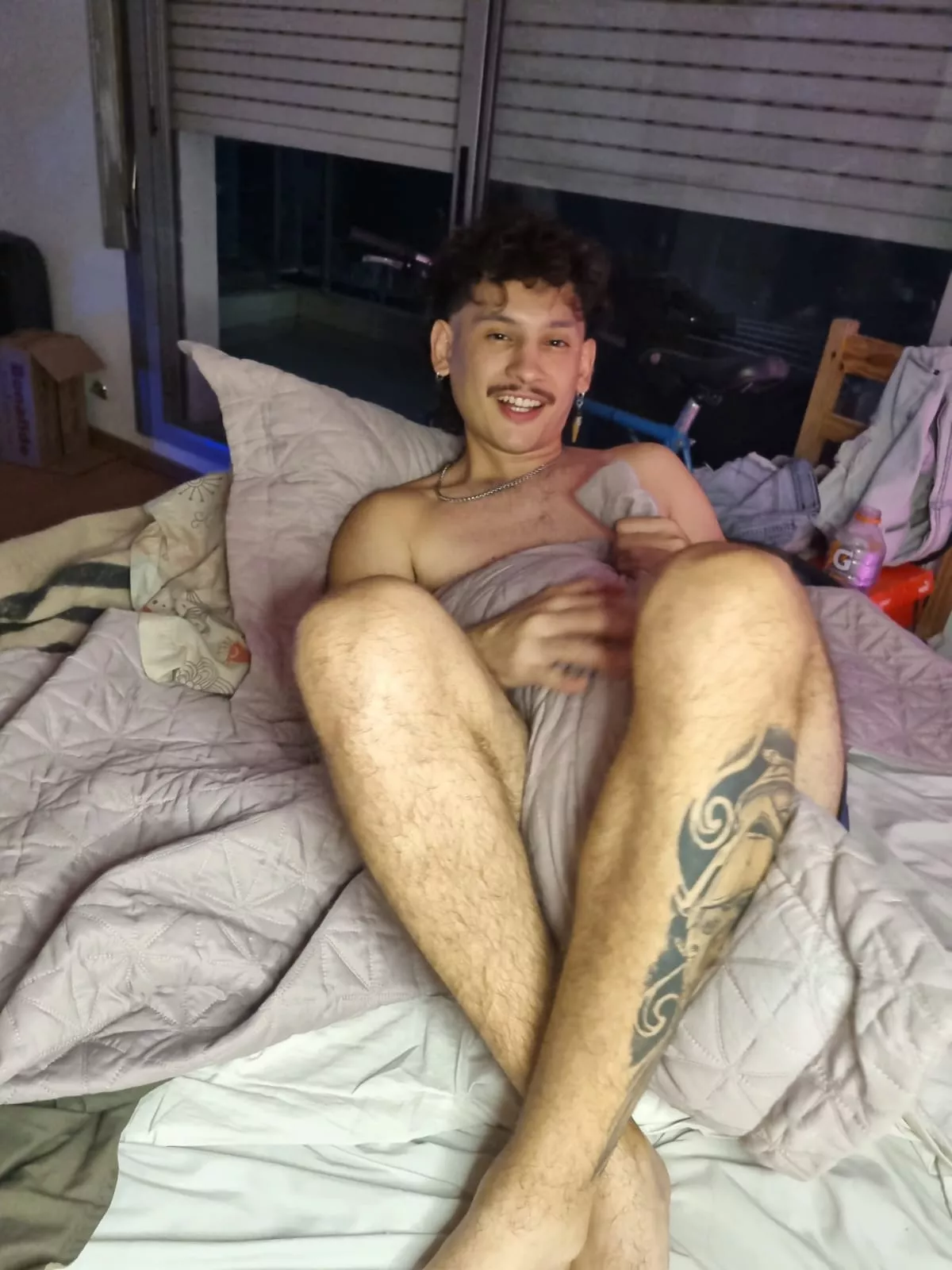 I can't wait to play with the one with the best kink!!! 🔥🔥😇😇😇😈😈😈🔥🥵🥵😘😘