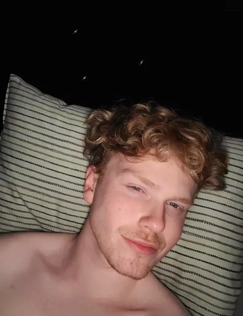 I got my hair done today... i dare somebody to mess it up ;)