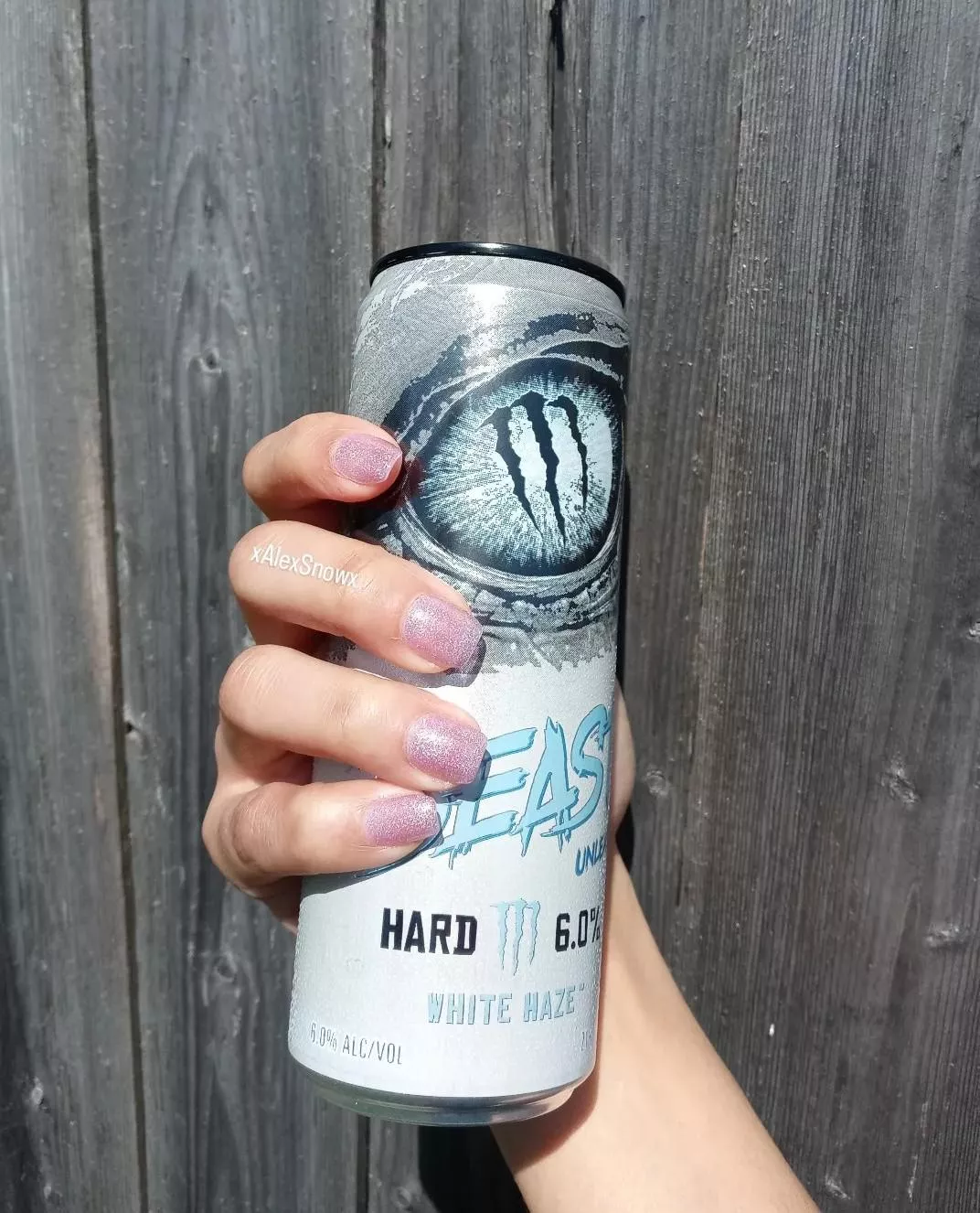 I love this holo purple.