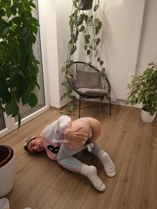 Im back again pls spoil me with your cum