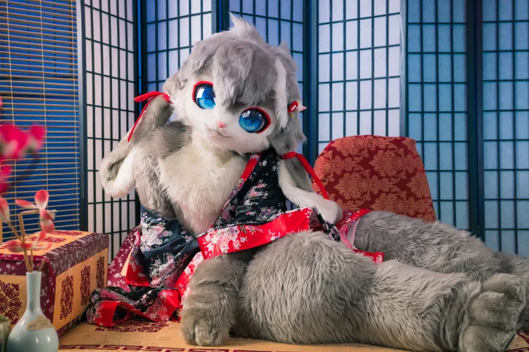 It's Easter! Bunny appreciation time! (@4Bfox on Twitter)