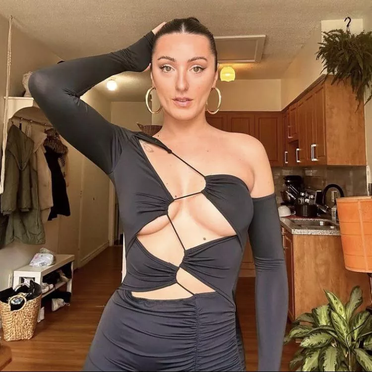 It’s hockey night Toni