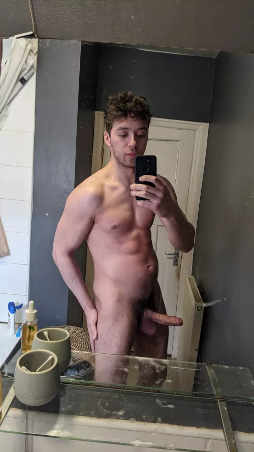 Just your average uncut Brit 😊